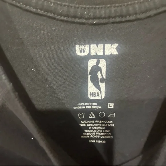 Unk nba Large Tshirt - Picture 6 of 8